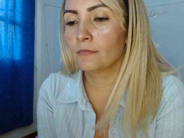 nanis-milf webcam