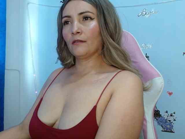 nanis-milf webcam
