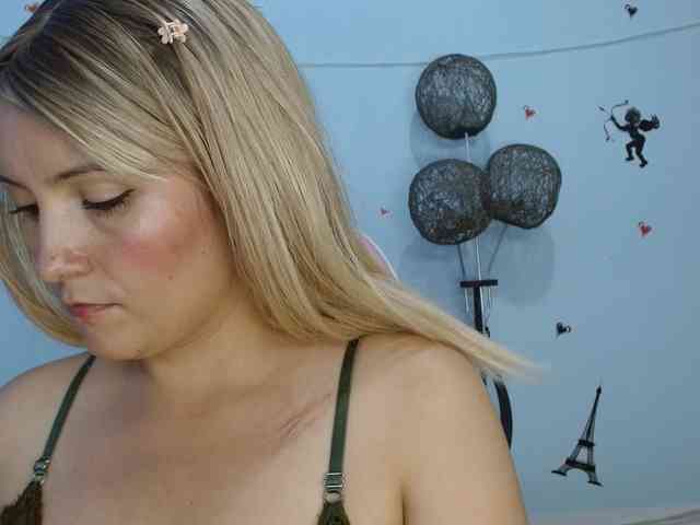 nanis-milf webcam