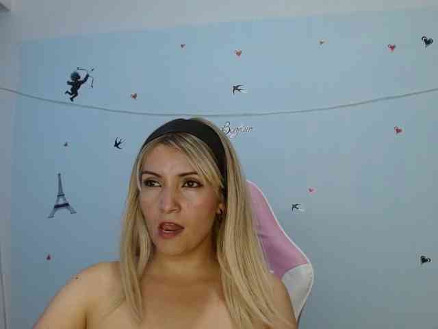 nanis-milf webcam