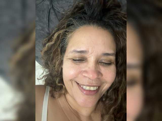 Candela-lat live webcam show
