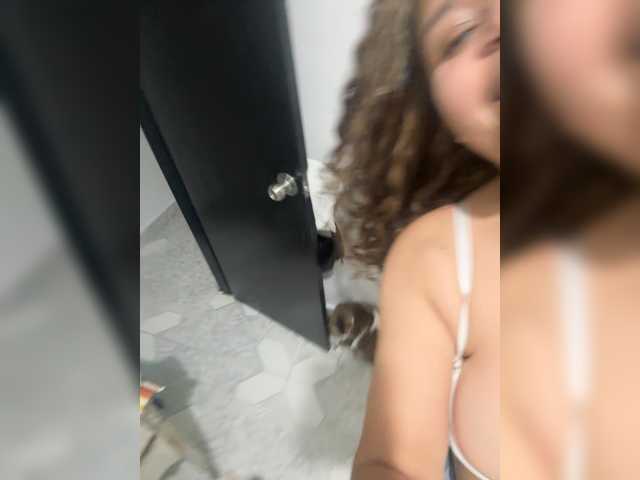 Candela-lat live cam