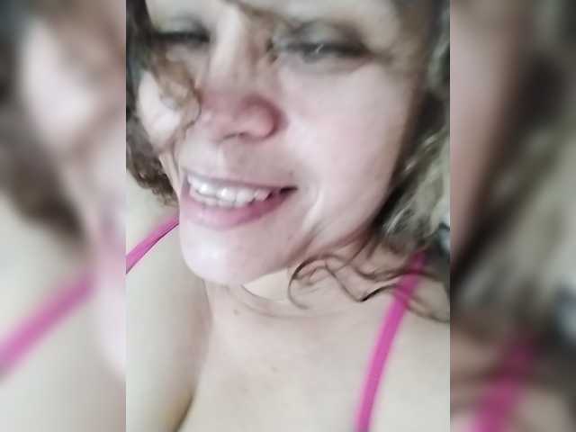 Candela-lat live cam on BongaCams