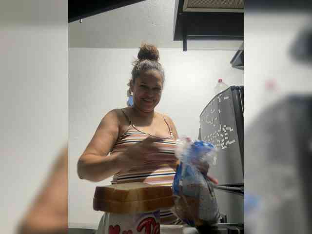 Candela-lat Live Webcam on BongaCams