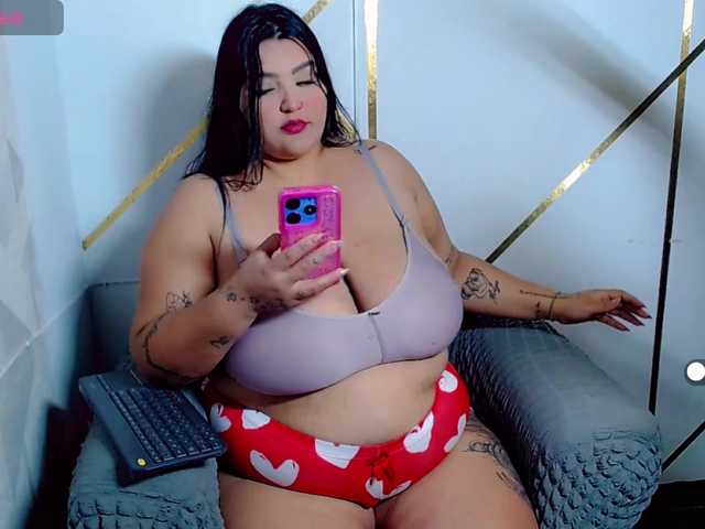 Jazmin-bigboobs1
