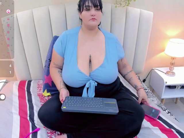 Jazmin-bigboobs1