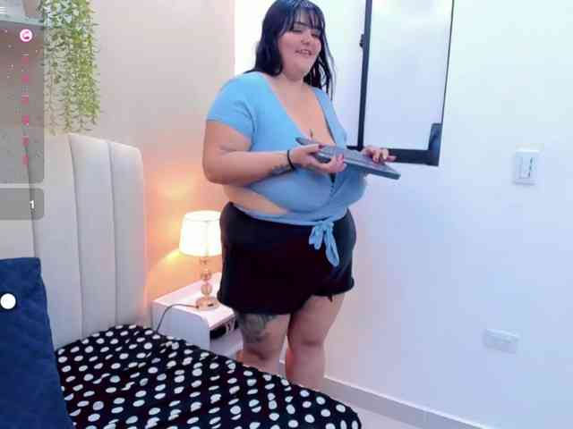 Jazmin-bigboobs1 webcam