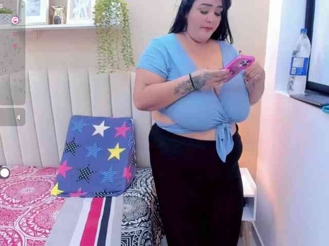 Jazmin-bigboobs1 webcam