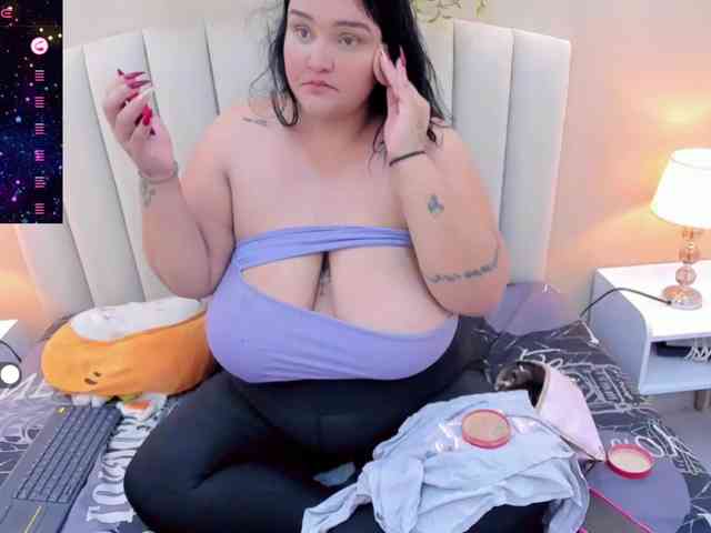 Jazmin-bigboobs1 webcam
