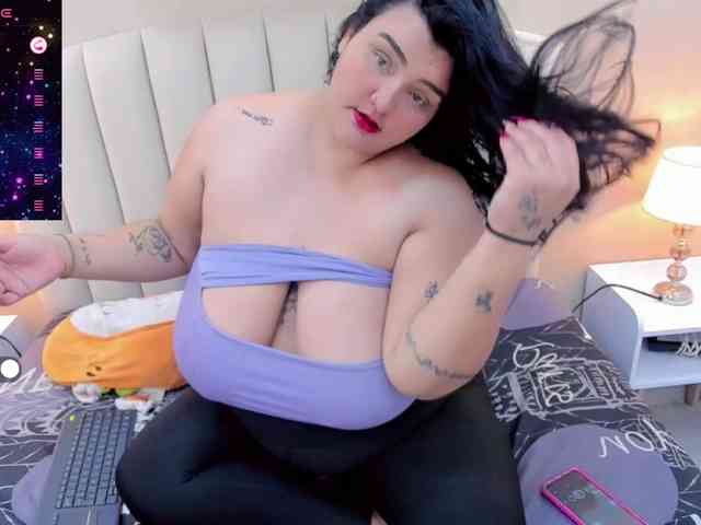 Jazmin-bigboobs1 webcam