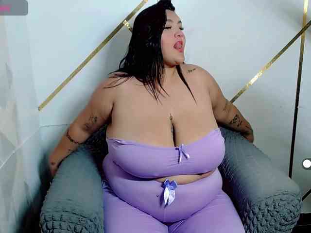 Jazmin-bigboobs1 webcam