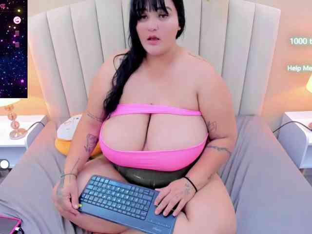 Jazmin-bigboobs1