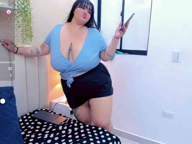 Jazmin-bigboobs1 webcam