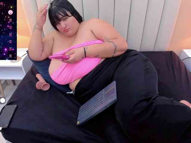 Jazmin-bigboobs1