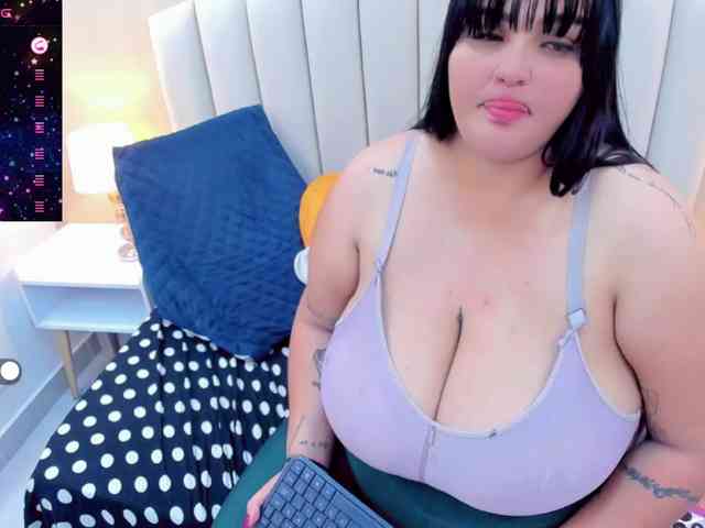 Jazmin-bigboobs1 webcam