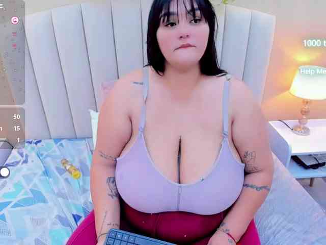Jazmin-bigboobs1 webcam