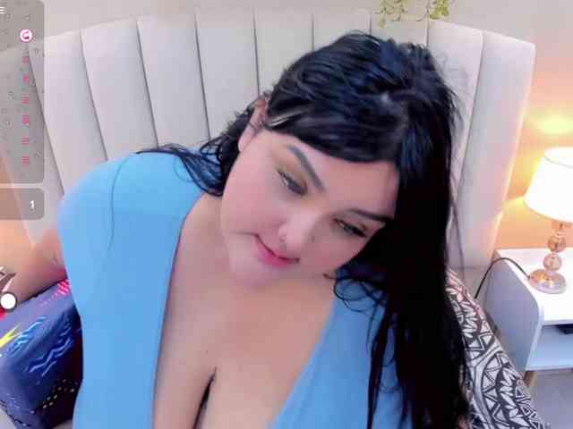 Jazmin-bigboobs1 webcam