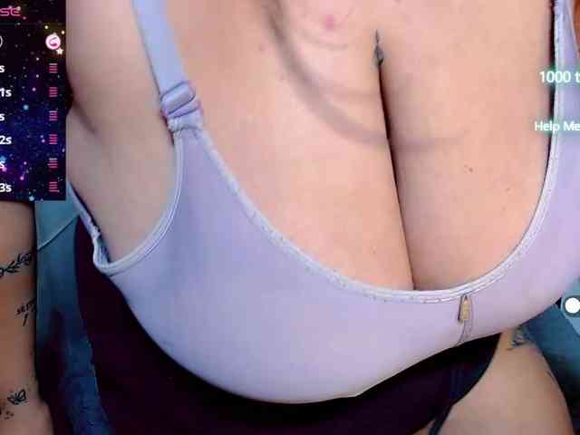 Jazmin-bigboobs1