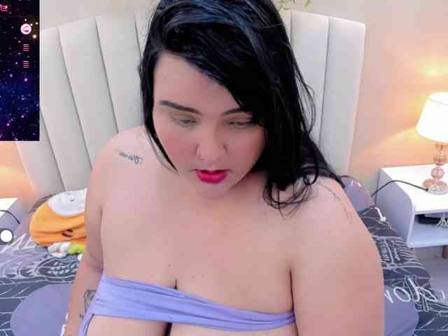 Jazmin-bigboobs1 webcam