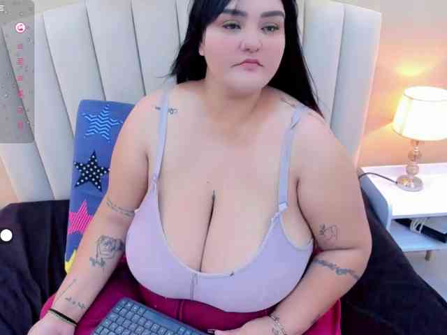 Jazmin-bigboobs1 webcam