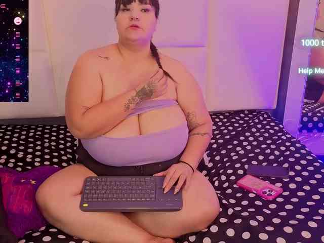 Jazmin-bigboobs1