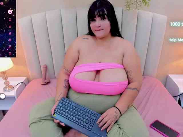 Jazmin-bigboobs1