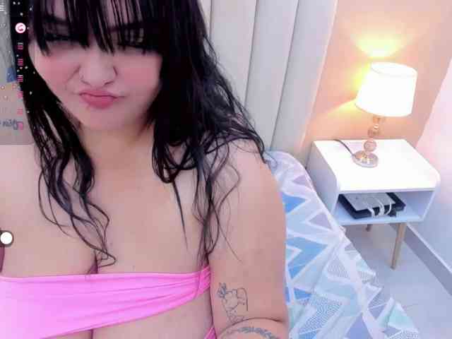 Jazmin-bigboobs1