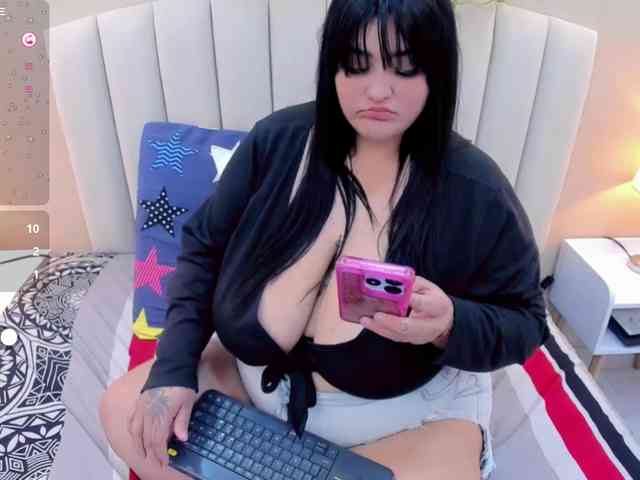 Jazmin-bigboobs1 webcam