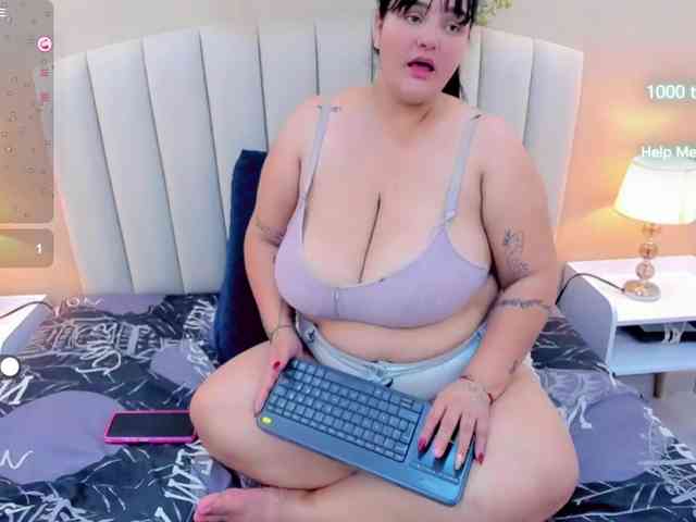 Jazmin-bigboobs1