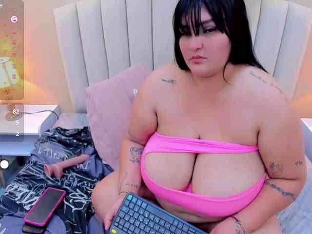 Jazmin-bigboobs1 webcam