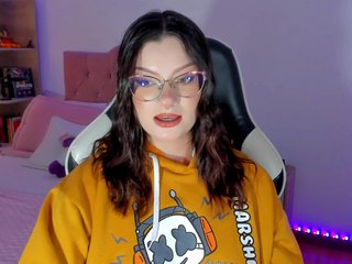 OphelianaRose Porn Show