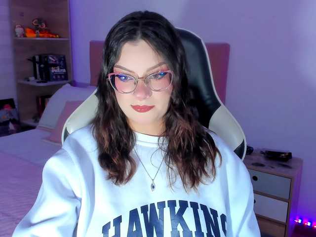 OphelianaRose live cam on BongaCams