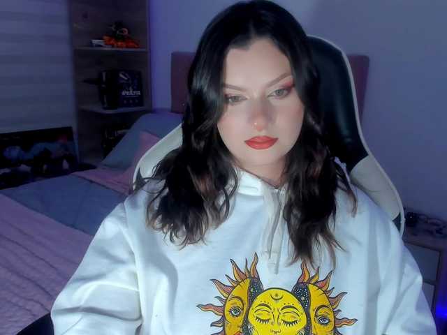 OphelianaRose live cam on BongaCams
