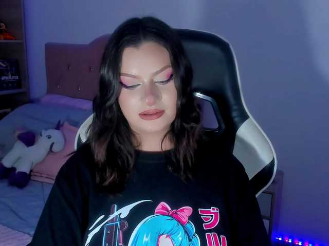 OphelianaRose live cam on BongaCams