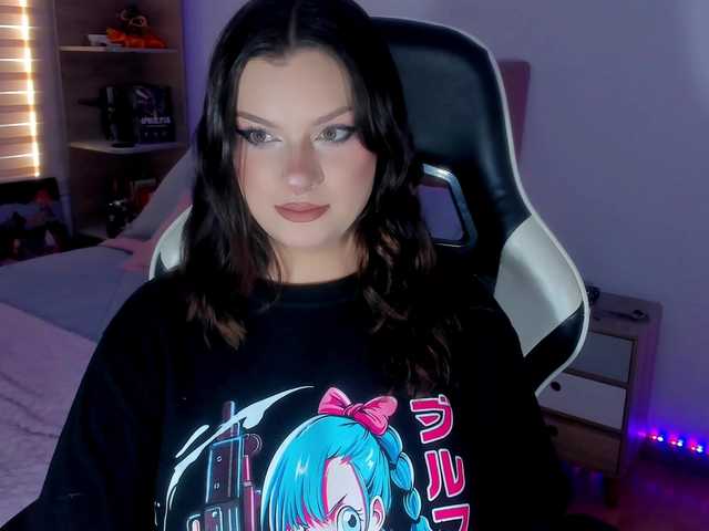OphelianaRose live cam on BongaCams