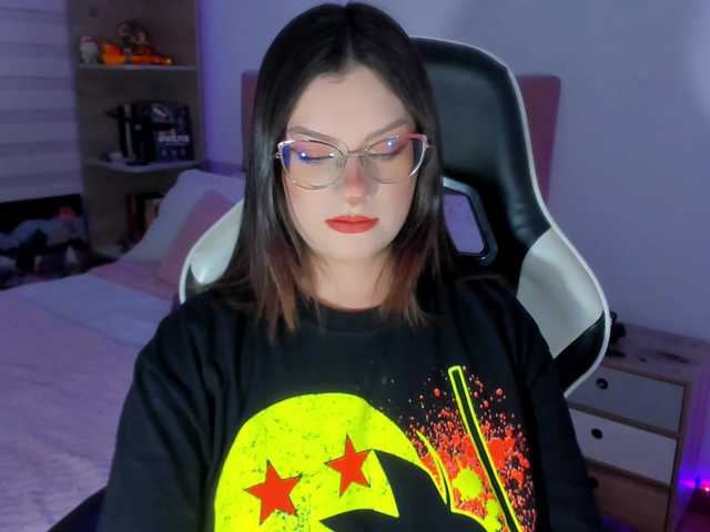 OphelianaRose live cam on BongaCams