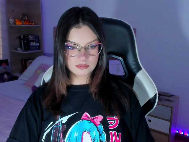OphelianaRose live cam on BongaCams