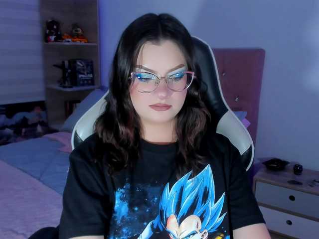 OphelianaRose live cam on BongaCams