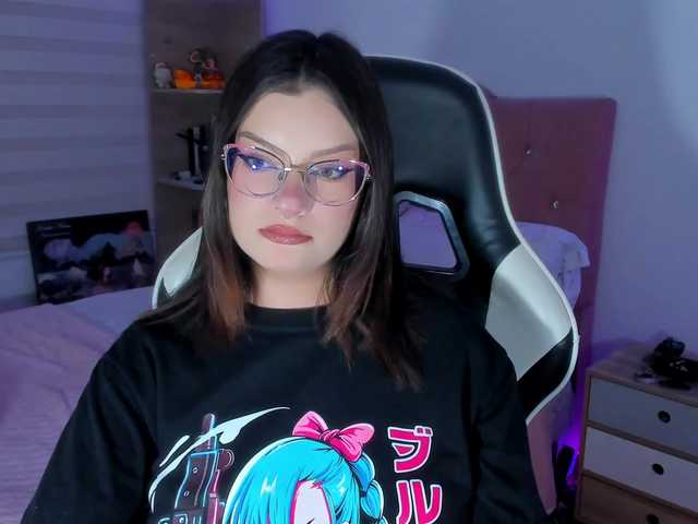 OphelianaRose live cam on BongaCams