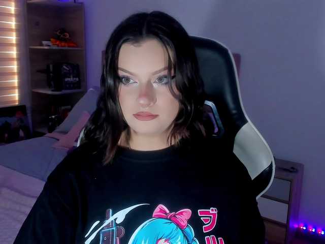 OphelianaRose live cam on BongaCams