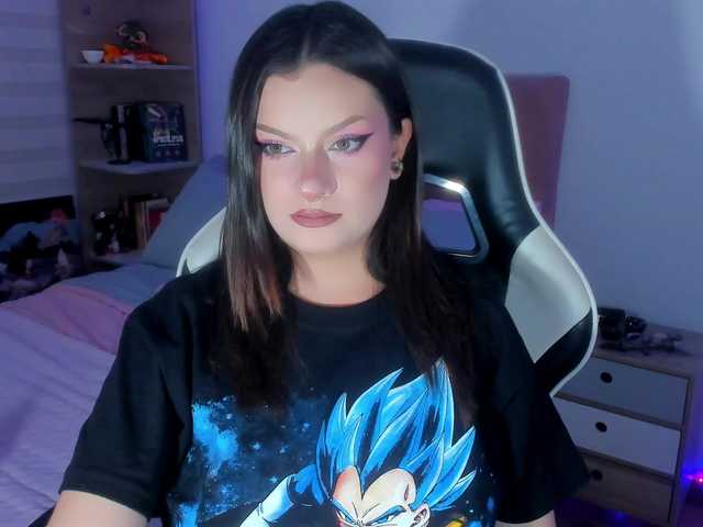 OphelianaRose Live Cam on BongaCams