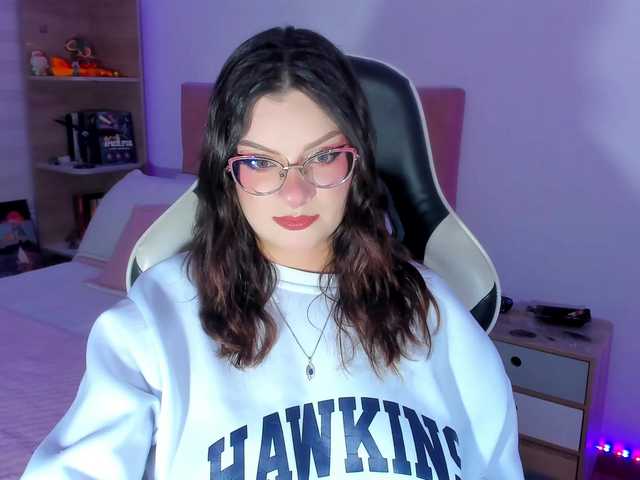 OphelianaRose live cam on BongaCams