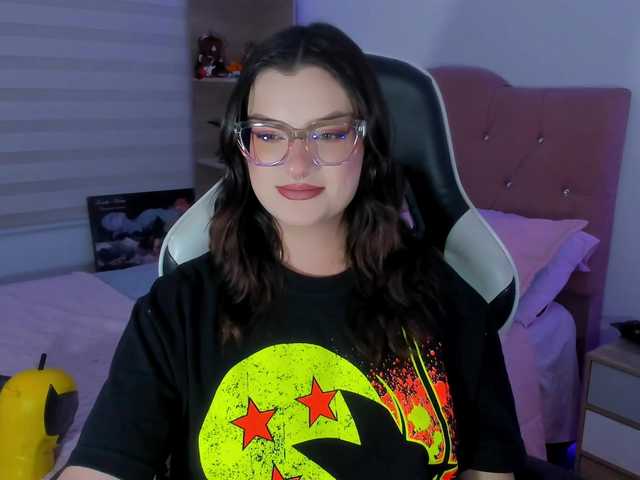 OphelianaRose live cam on BongaCams