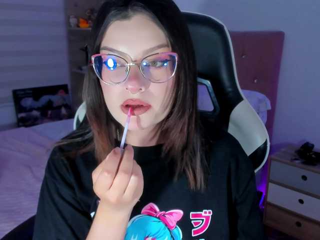 OphelianaRose live cam on BongaCams