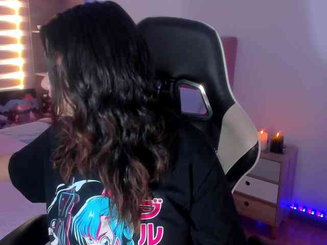 OphelianaRose webcam