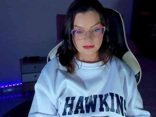 OphelianaRose webcam