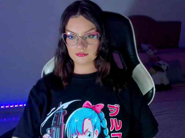 OphelianaRose webcam