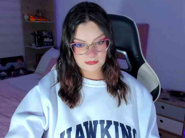 OphelianaRose webcam