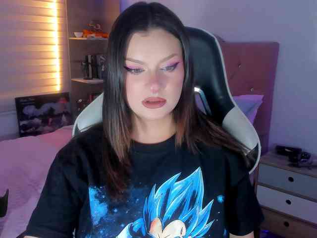 OphelianaRose webcam