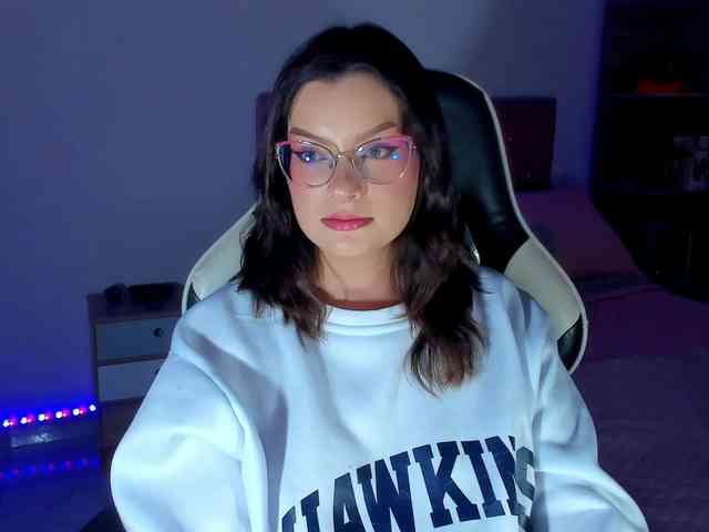 OphelianaRose webcam